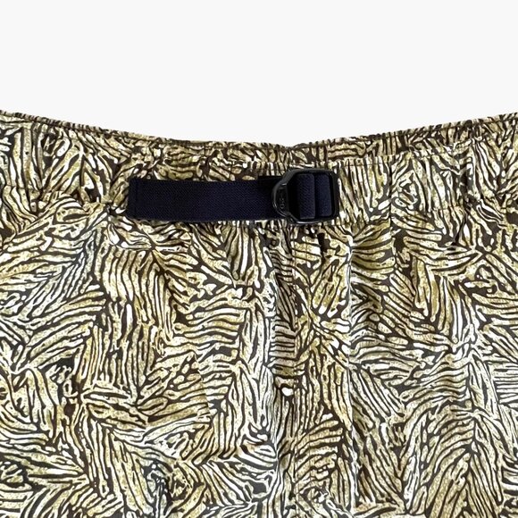 Columbia Women's Nylon Polyester Blend Elastic Waist Shorts w/ Belt Size M EUC! - Picture 6 of 12